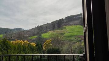 Apartamento superior, baño privado (28 y 29) | Vistas desde el alojamiento