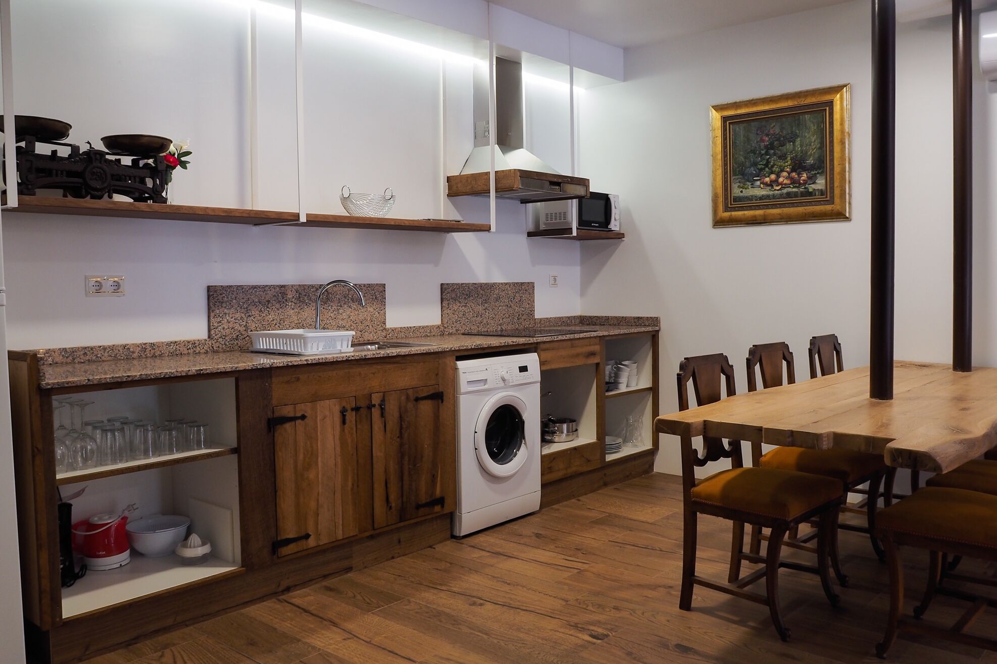 luxury apartment, ensuite (14) | miscellaneous