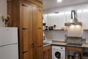 Private kitchen - Posada y Apartamentos Trebuesto de Guriezo (Guriezo)