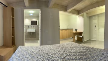 Superior Double Room, Private Bathroom (Camera 6) | 1 bedroom