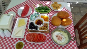 Bao gồm bữa sáng kiểu Âu hàng ngày 