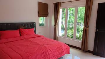 Standard Double Room | Desk, soundproofing, free WiFi