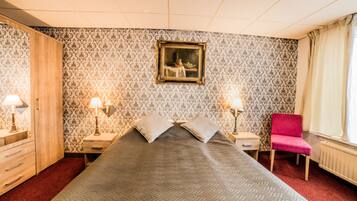 Family Quadruple Room, Multiple Beds