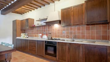 Superior-Apartment, 2 Schlafzimmer | Eigene Küche | Großer Kühlschrank, Ofen, Herdplatte, Geschirrspüler