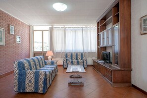 Apartment, 3 Bedrooms | Living area | TV - Azienda Agricola e Agriturismo Vallorsi (Terricciola)