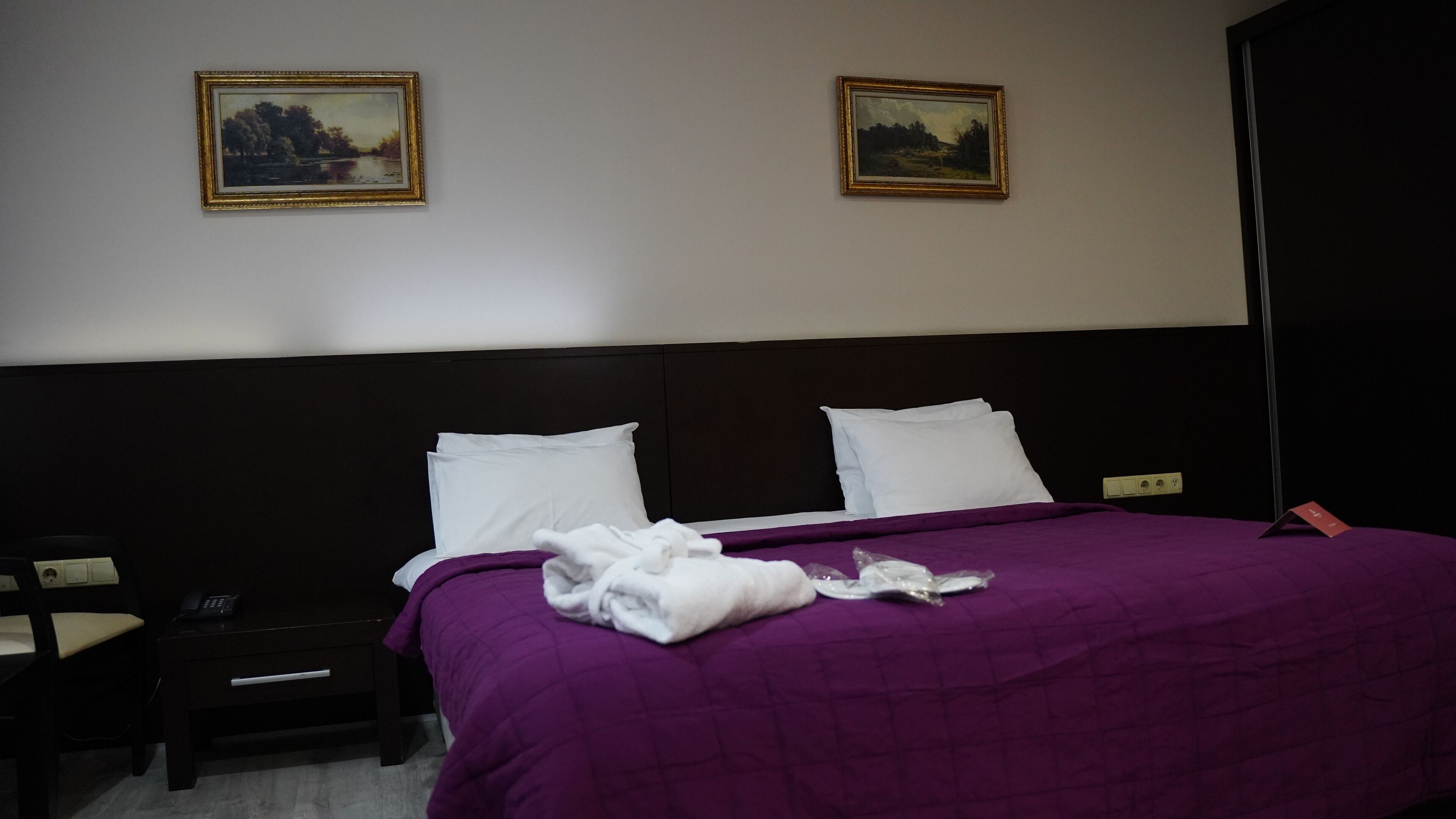 minibar, in-room safe, desk, soundproofing