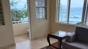 View from property - Ocean Bliss Apartments (Inch Marlowe)