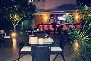 Bar (on property) - Narcis Apart Hotel (Alanya)