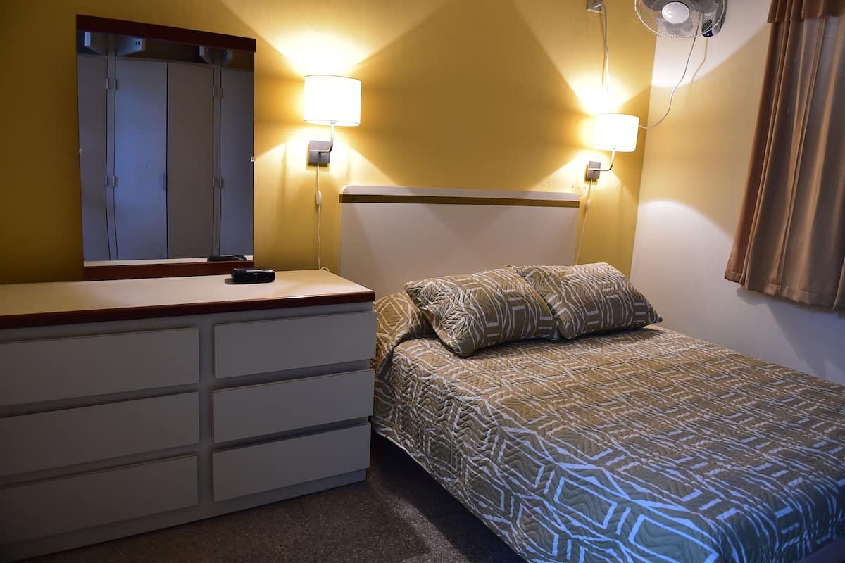 Room, 1 Queen Bed with Sofa bed | Iron/ironing board, cribs (surcharge), WiFi (free), bed sheets