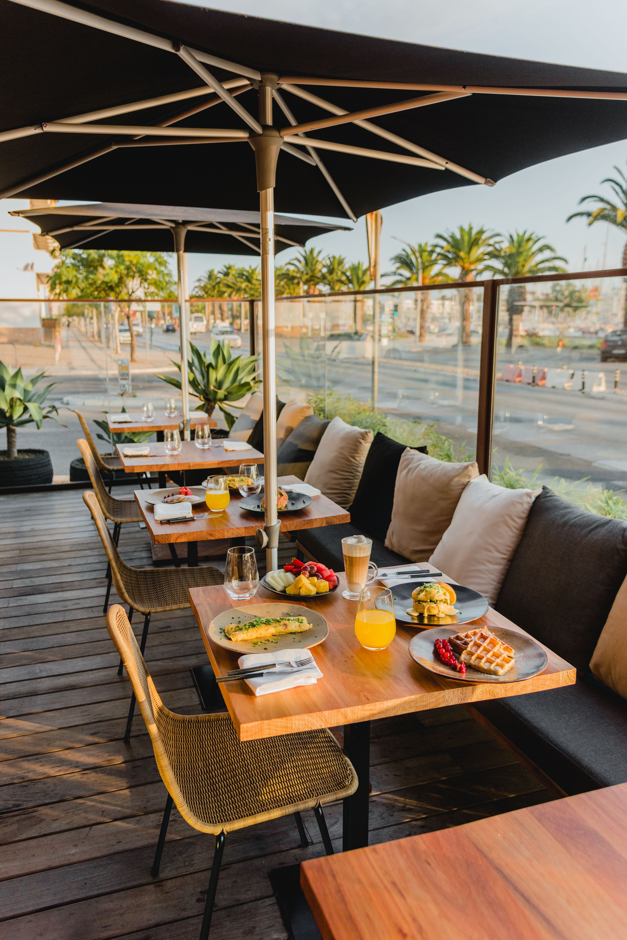 Tägliches inbegriffenes Frühstücksbuffet