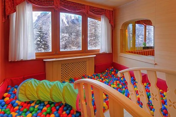 Children's play area - indoor