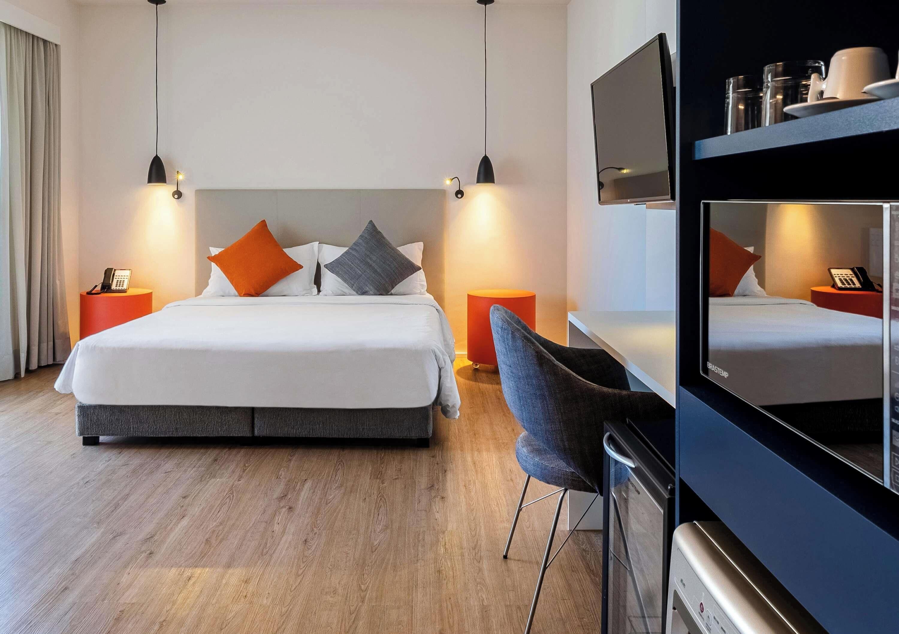 Departamento superior, 1 cama matrimonial, con acceso para personas discapacitadas, cocina | Caja de seguridad en la habitación y escritorio 