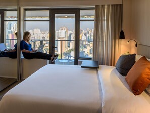 Superior Apartment, 1 Double Bed with Sofa bed, Kitchen | In-room safe, desk, laptop workspace, blackout curtains