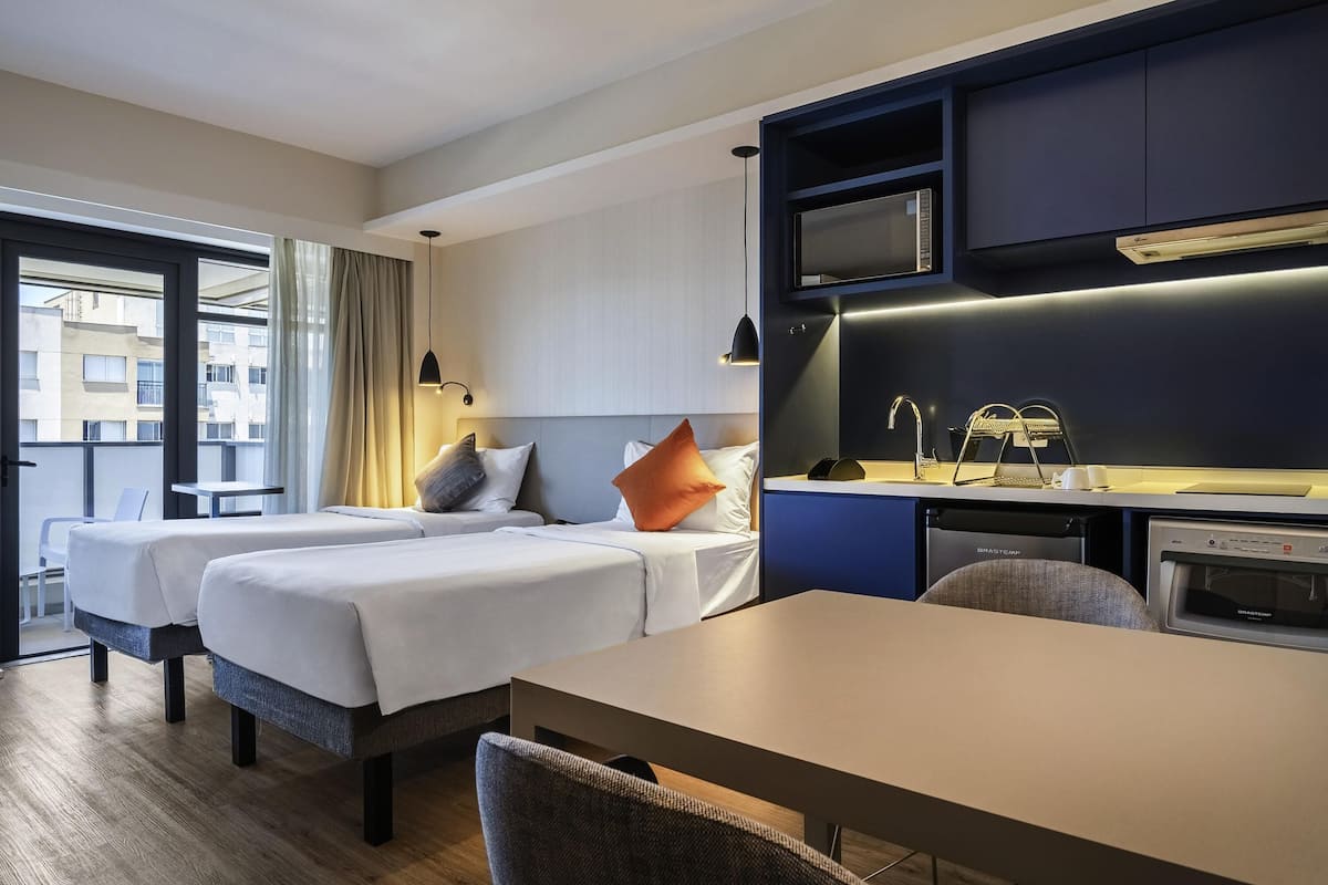 in-room safe, desk, laptop workspace, blackout curtains