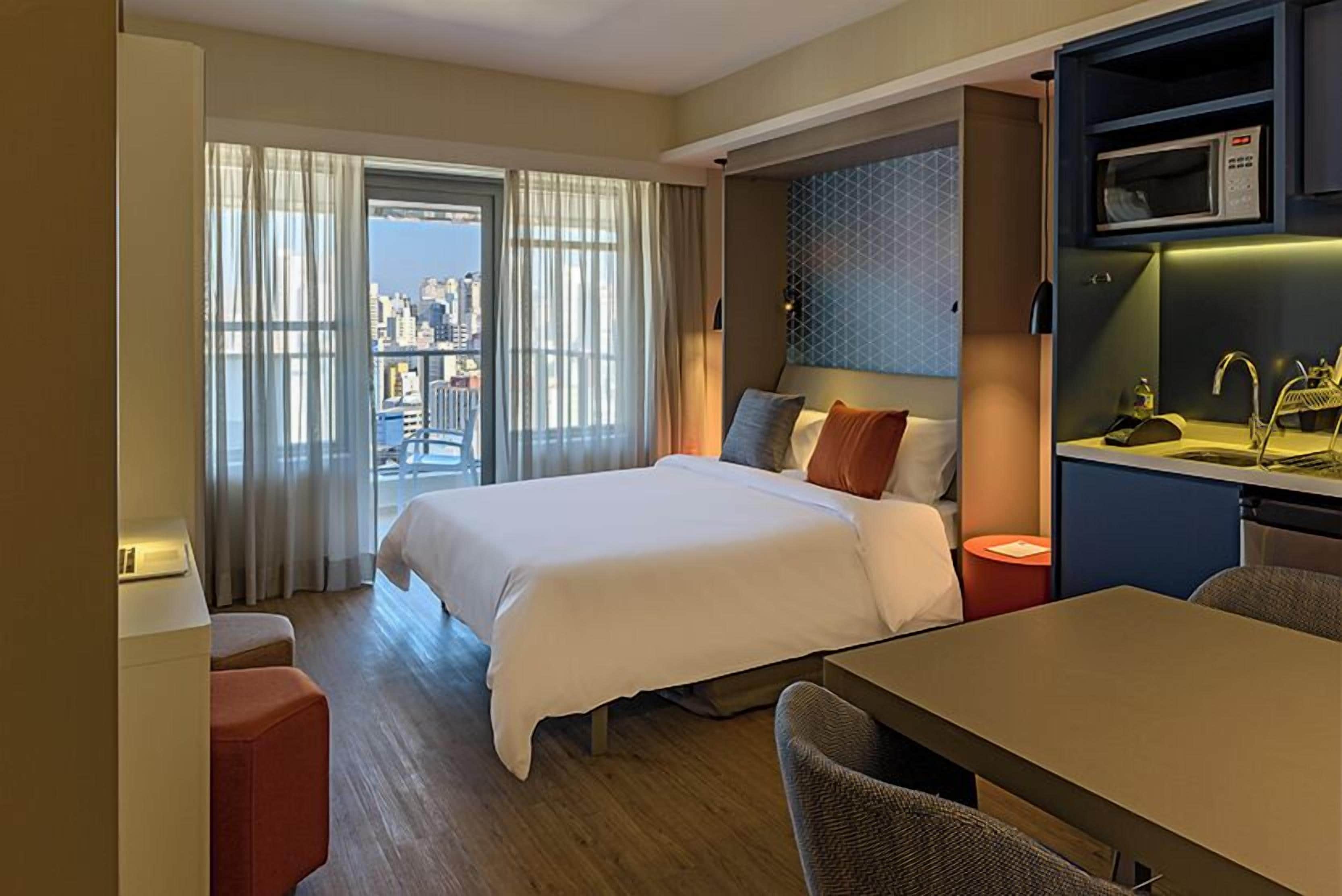 Superior Apartment, 1 Double Bed, Kitchen | In-room safe, desk, laptop workspace, blackout drapes
