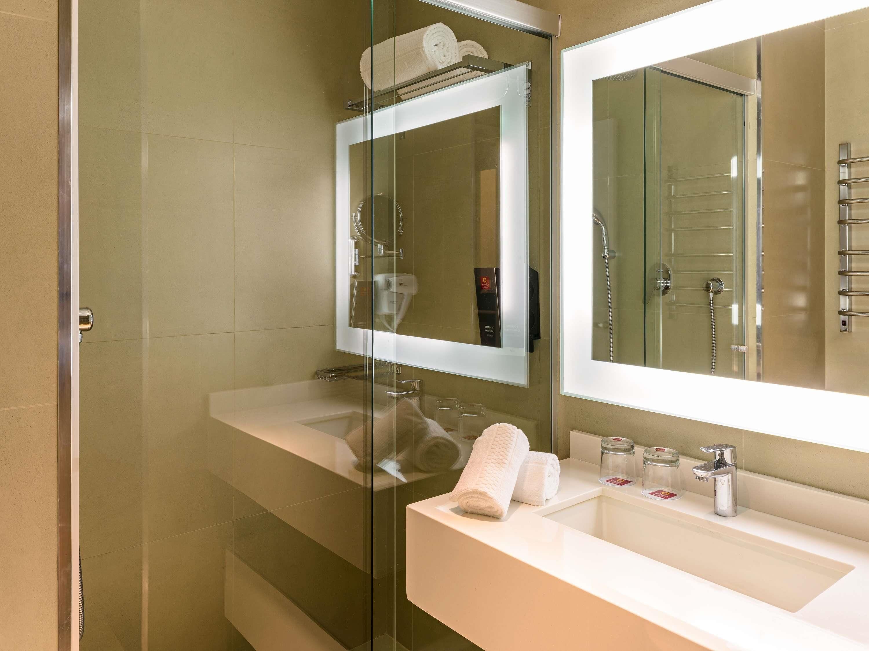 Superior Apartment, 1 King Bed, Kitchen | In-room safe, desk, blackout curtains, soundproofing