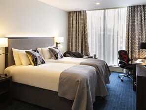 Superior Twin Room, 2 Single Beds | Hypo-allergenic bedding, in-room safe, desk, blackout curtains - Mercure Bridgwater Hotel (Bridgwater)