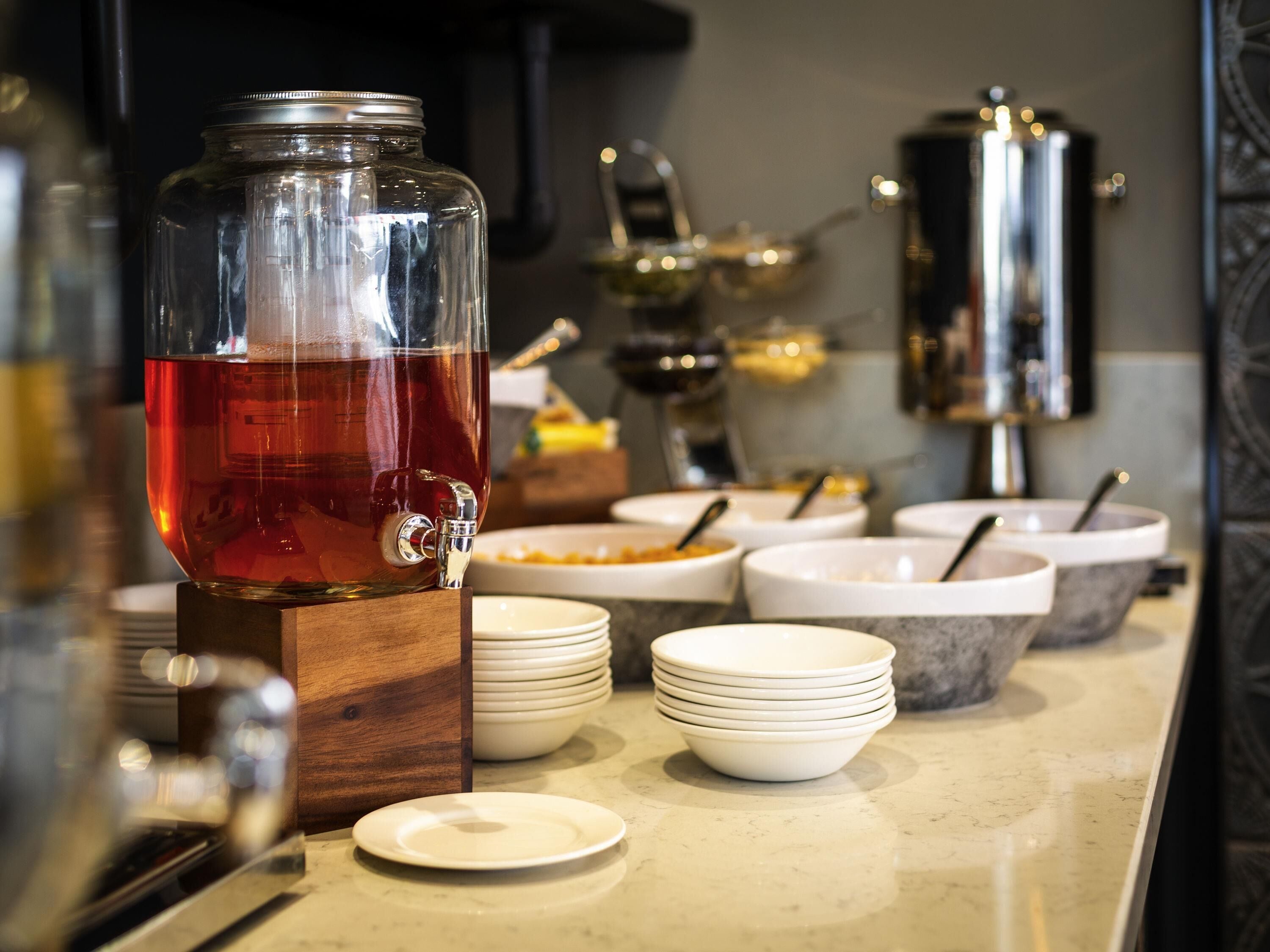 Daily buffet breakfast (GBP 19.50 per person)