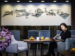 Bar (in der Unterkunft)