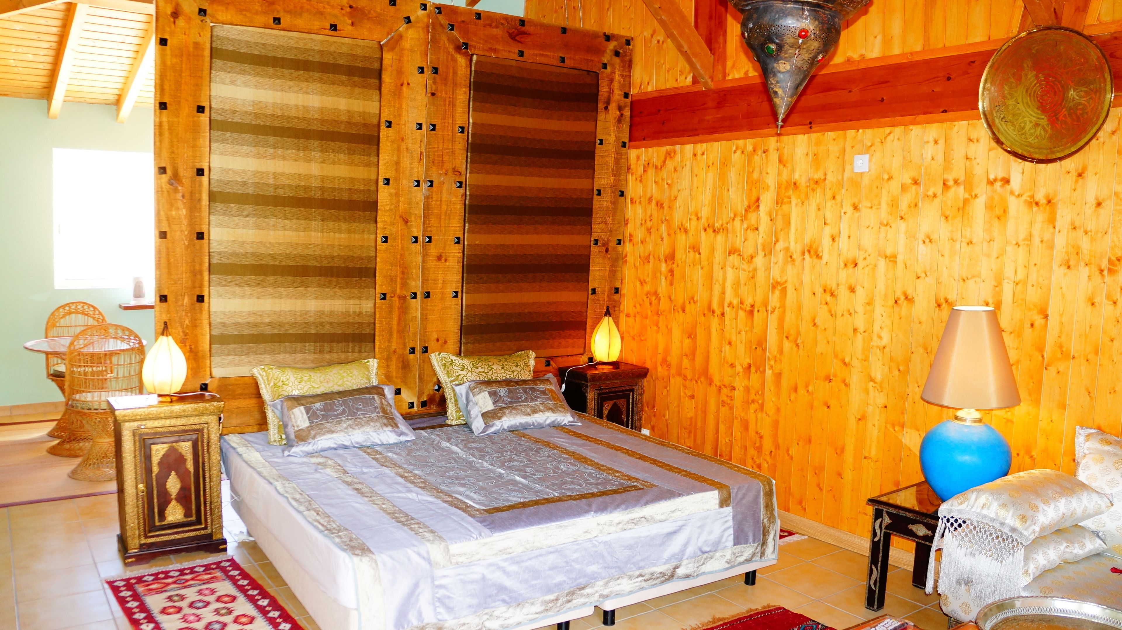 Deluxe Studio | Rollaway beds, free WiFi