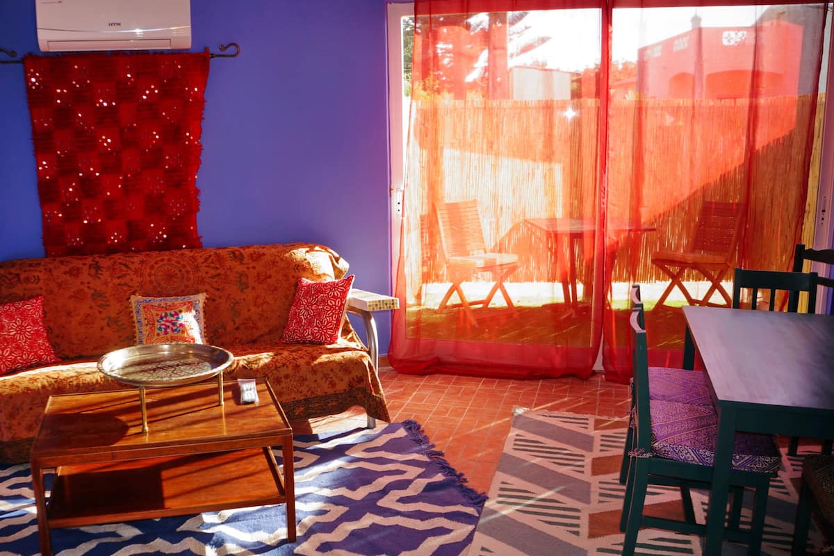 Studio, 1 Bedroom | Living area