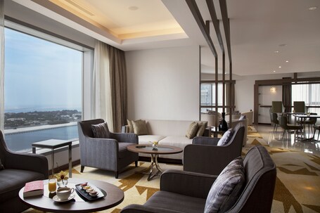 Pearl Rotana Capital Centre - Image 6