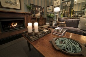 Interior - The Milner (Makhanda)