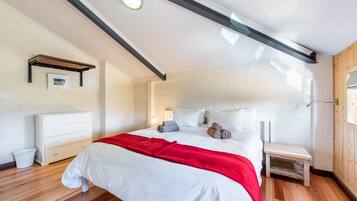 Kamar Double, kamar mandi pribadi | Setrika/meja setrika, tempat tidur bayi gratis, dan Wi-Fi gratis