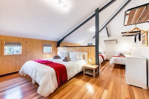 Family Room, Private Bathroom