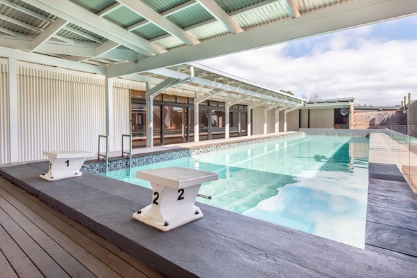 Outdoor pool, pool loungers