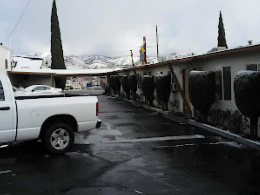 Ubetjent parkering (inkludert)