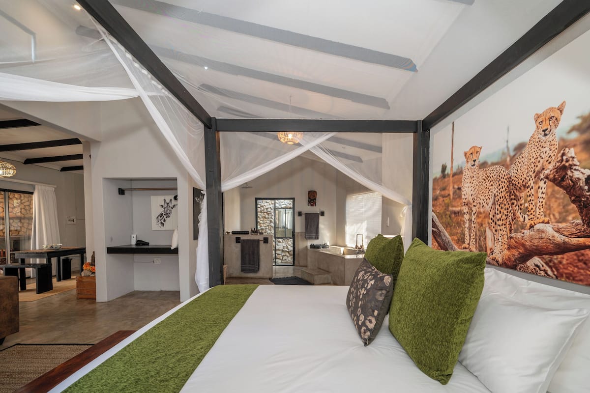 Superior Villa | 1 quarto, roupas de cama premium, individualmente decorados