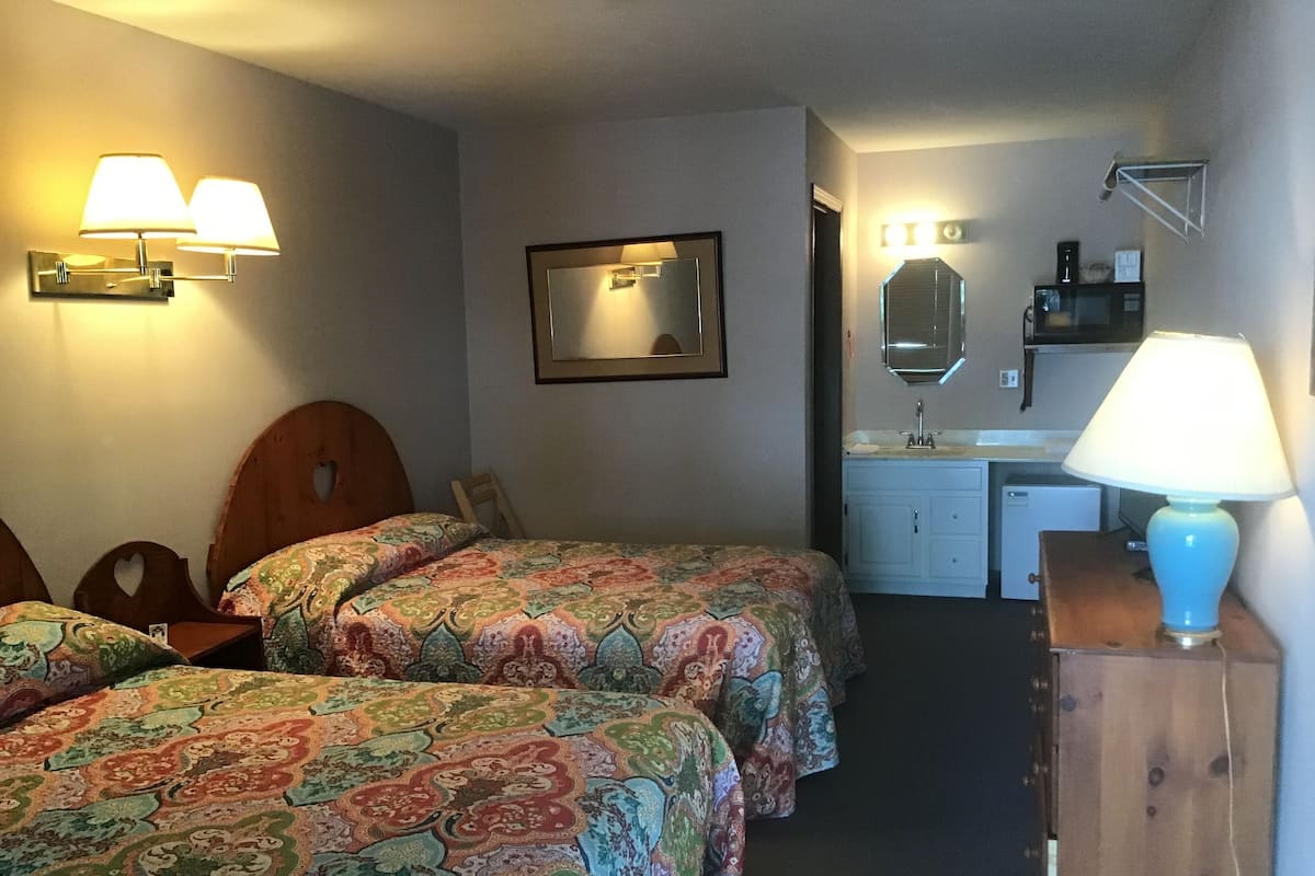 Iron/ironing board, free WiFi, wheelchair access