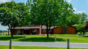 Bagian depan properti