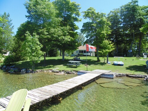 Maple Grove Cottages