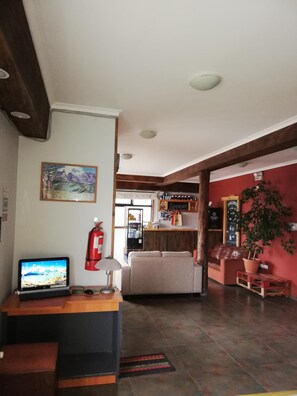 Unclassified image, 2 of 50, button - Hostal La Base (Natales)