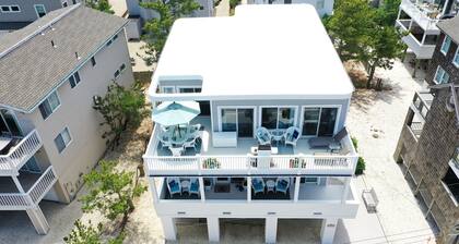 Ocean View_2020 Hinnat_ Uusi talo - 75 Ft. rannalle.