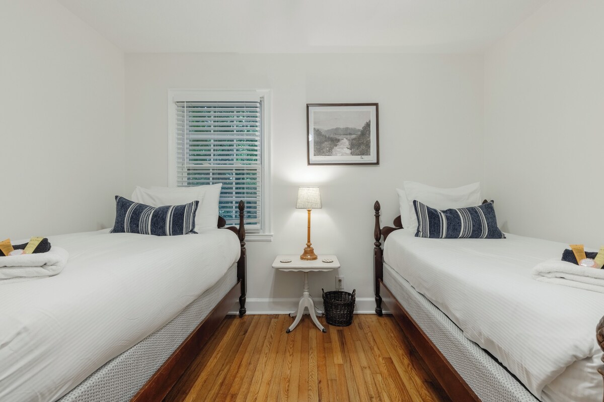 Cherrydale Area Monthly Rental | 3 Bed, 1 Bath