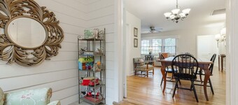 Cherrydale Area Monthly Rental near Downtown!