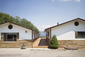 Exterior - Lake-front Cabin Located In The Heart Of Bear Lake! (Garden City)