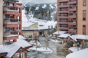Exterior - Breckenridge Ski In Ski Out Condo, Great Views, Pool & Hot Tubs, Walk to Town (Breckenridge)
