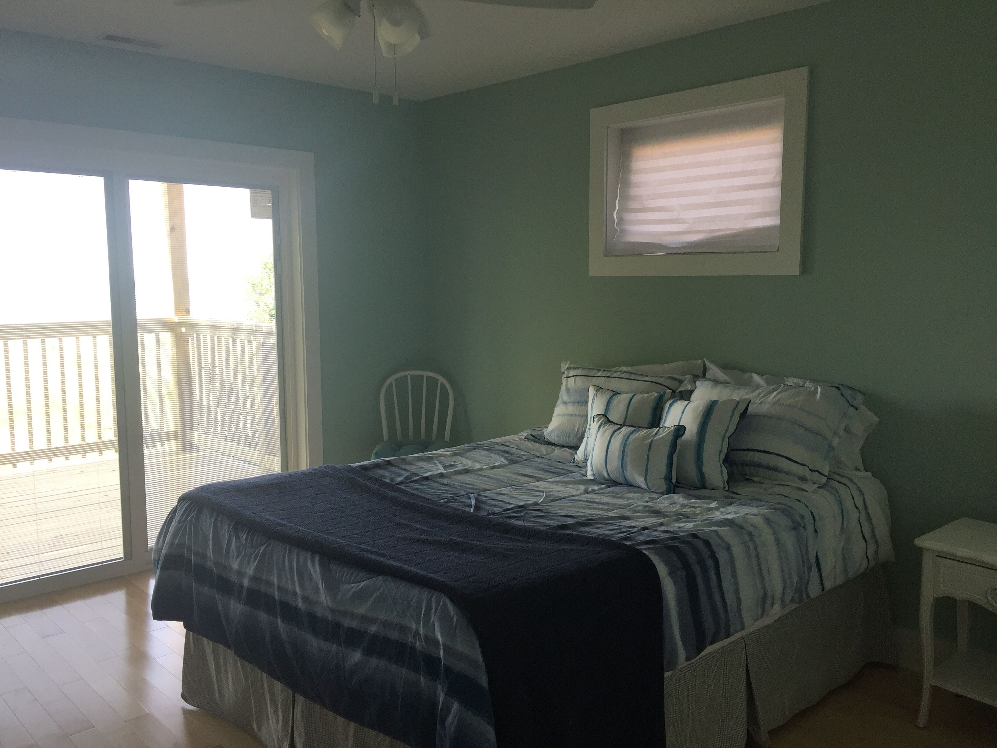 8 間睡房、Wi-Fi、床單