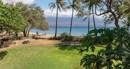 *Makani A Kai B9* Maui Condo Steps To The Sand!