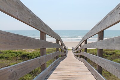 Secluded Relaxing Beach front home ~ New Private Golf cart Walkway !