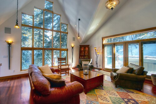 Luxury Mountain Home Less Than A Half Mile Walk To Sundance Resort