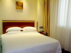In-room safe, free WiFi