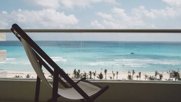 Suite superior | Vista a la playa o el mar