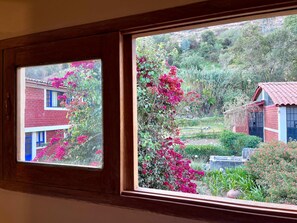 Twin Room | Iron/ironing board, rollaway beds, free WiFi