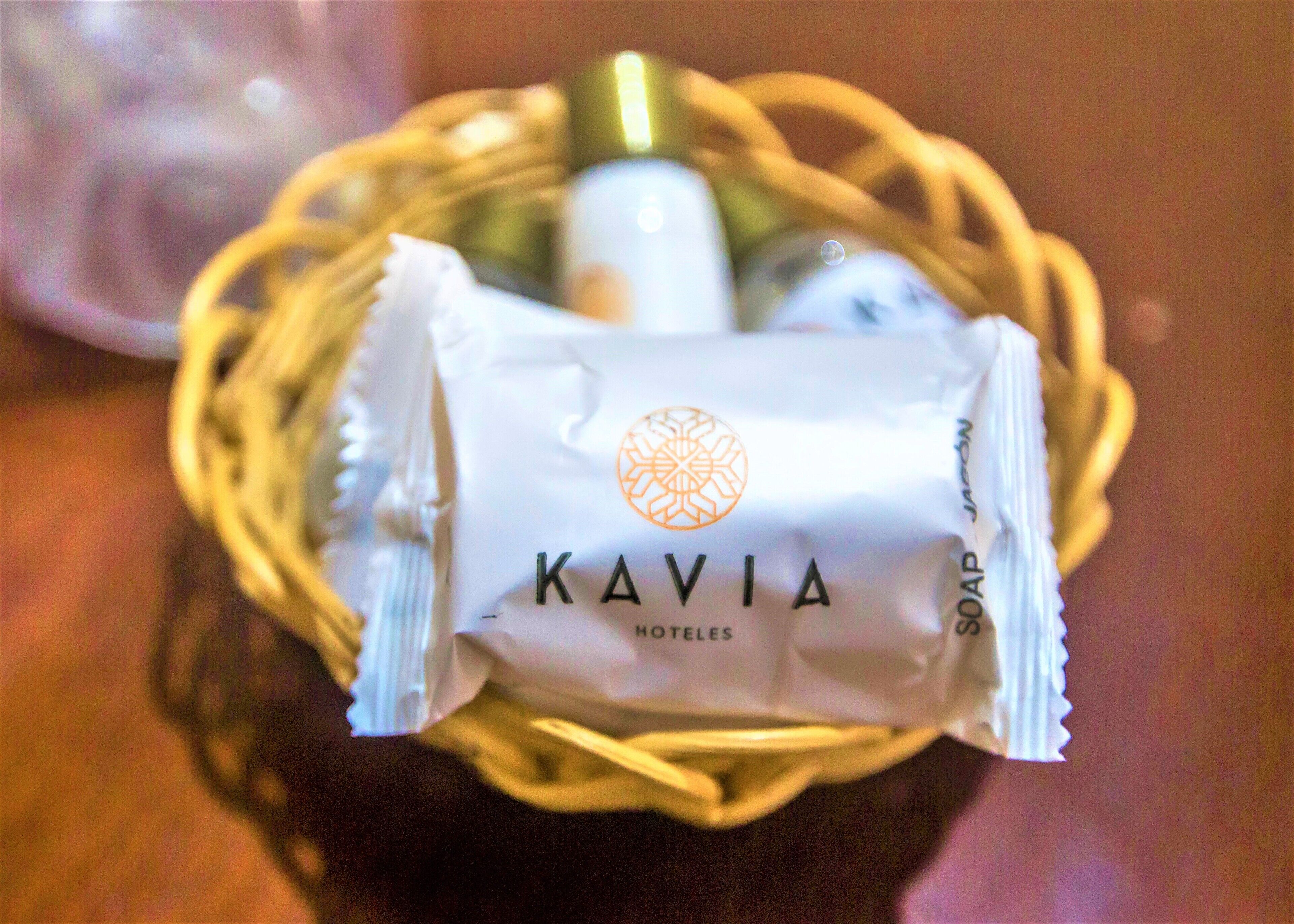 minibar, desk, iron/ironing board, free wifi