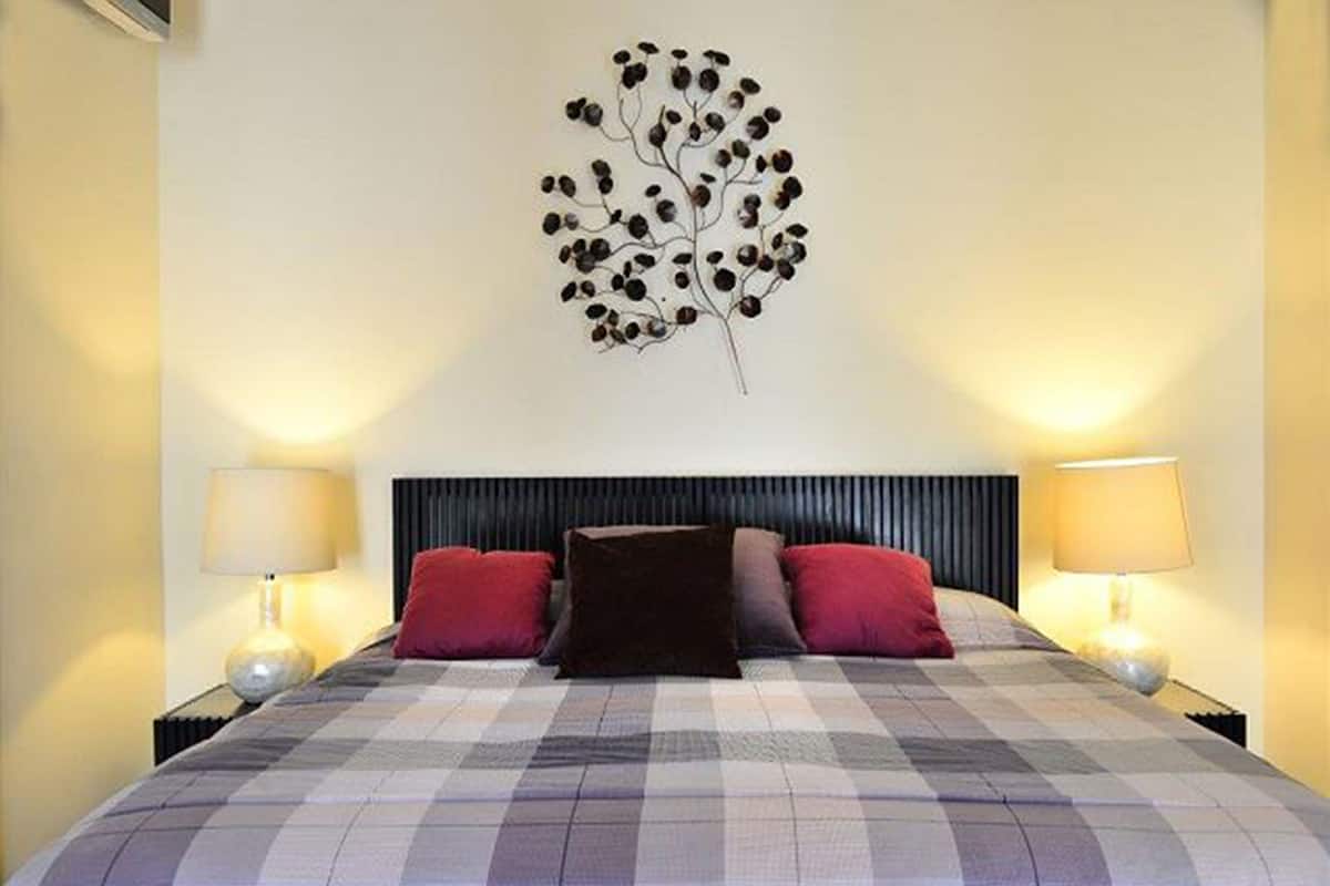 Deluxe Apartment, 2 Bathrooms, Tower | 1 bedroom, in-room safe, iron/ironing board, free WiFi